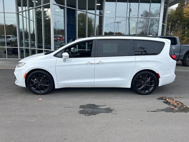 2022 Chrysler Pacifica Limited