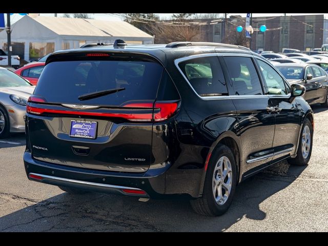 2022 Chrysler Pacifica Limited