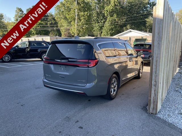 2022 Chrysler Pacifica Limited