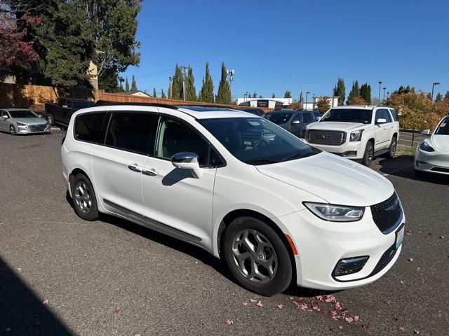 2022 Chrysler Pacifica Limited