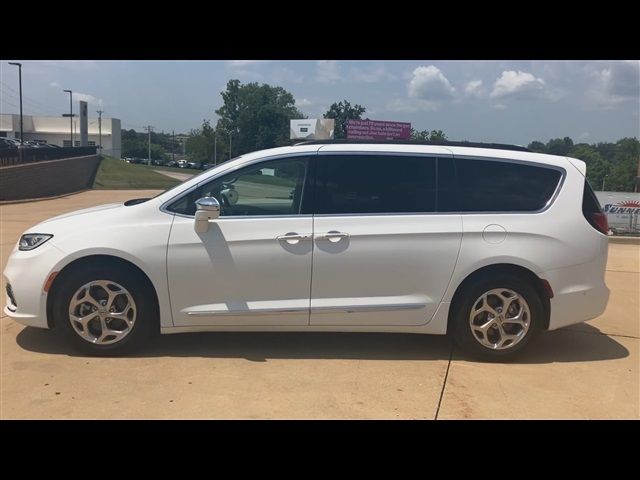 2022 Chrysler Pacifica Limited