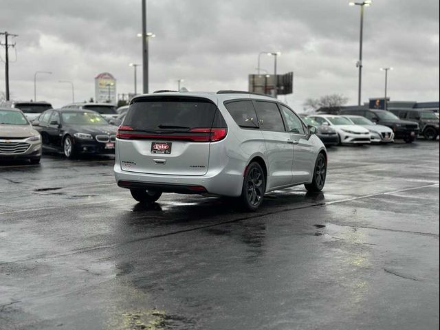 2022 Chrysler Pacifica Limited