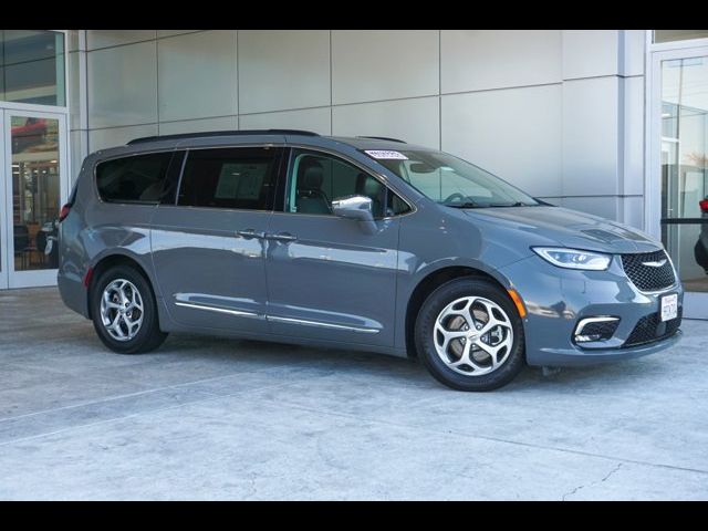 2022 Chrysler Pacifica Limited