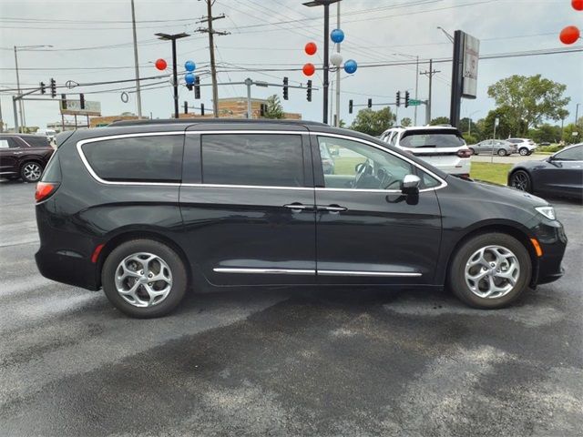 2022 Chrysler Pacifica Limited