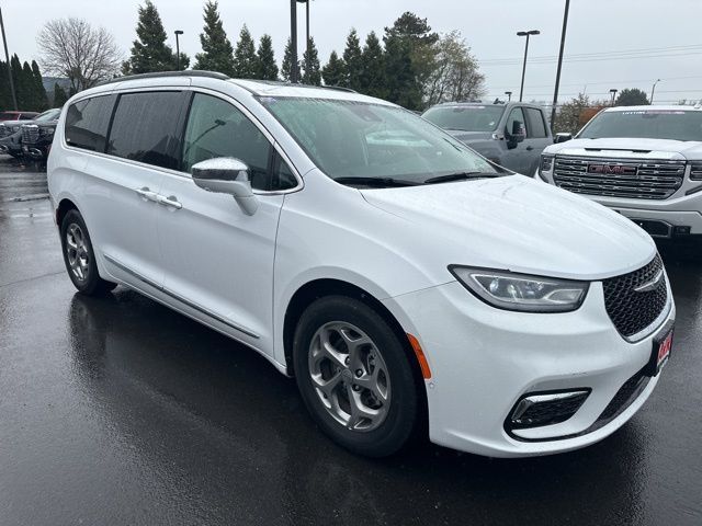 2022 Chrysler Pacifica Limited