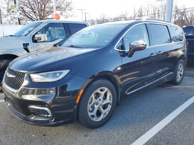 2022 Chrysler Pacifica Limited