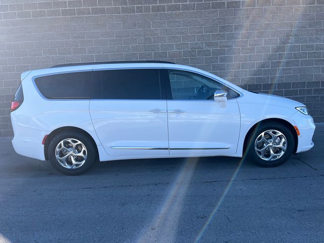 2022 Chrysler Pacifica Limited