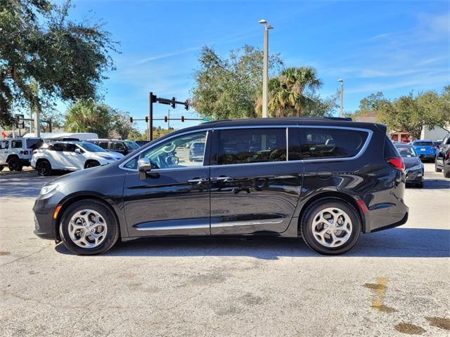 2022 Chrysler Pacifica Limited