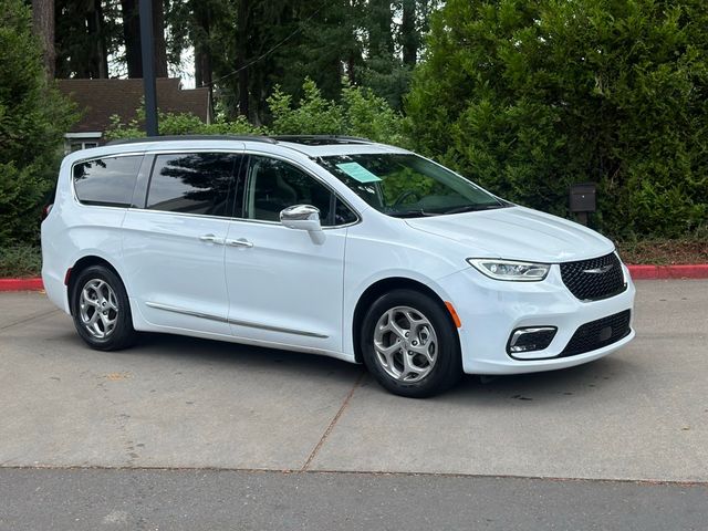 2022 Chrysler Pacifica Limited