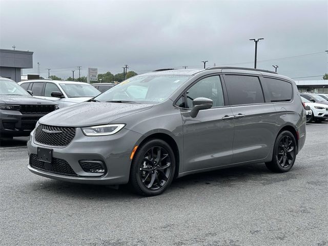 2022 Chrysler Pacifica Limited