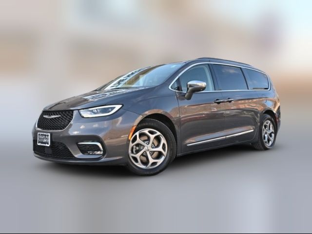 2022 Chrysler Pacifica Limited