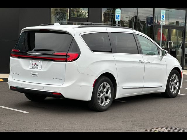 2022 Chrysler Pacifica Limited