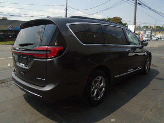 2022 Chrysler Pacifica Limited