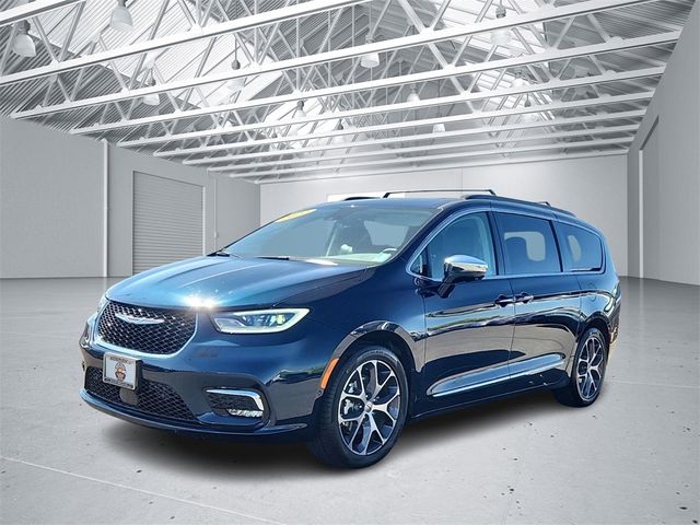 2022 Chrysler Pacifica Limited