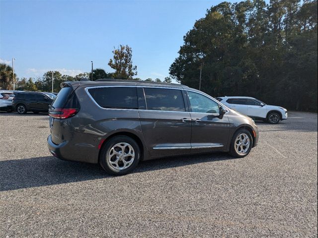 2022 Chrysler Pacifica Limited