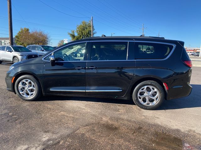 2022 Chrysler Pacifica Limited