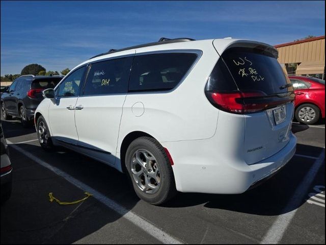 2022 Chrysler Pacifica Limited