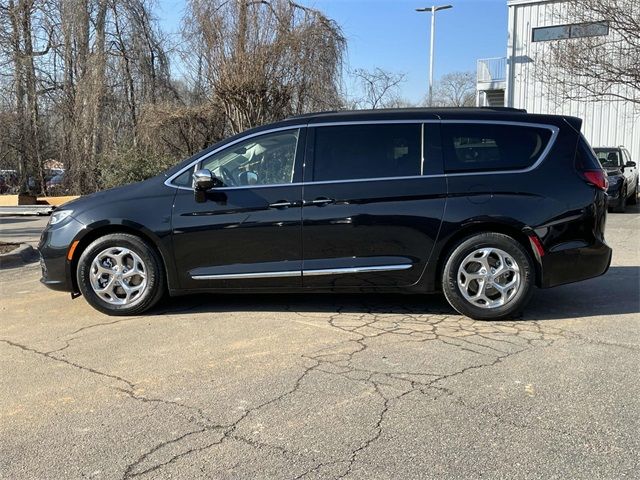 2022 Chrysler Pacifica Limited