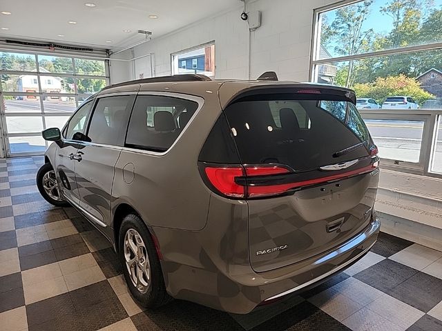 2022 Chrysler Pacifica Limited