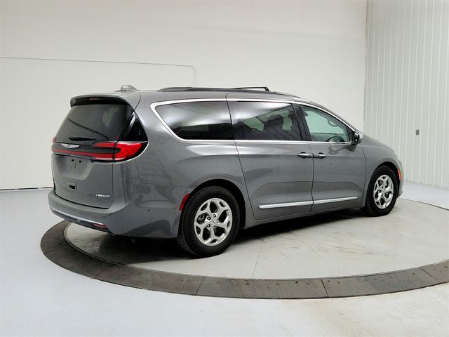 2022 Chrysler Pacifica Limited