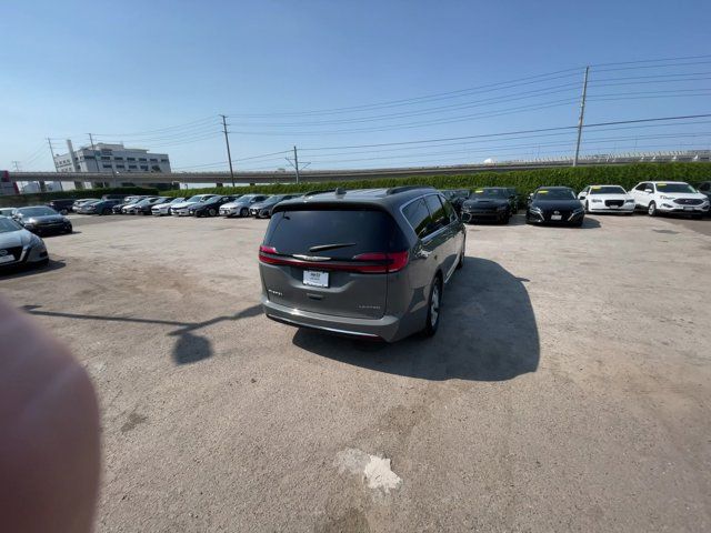 2022 Chrysler Pacifica Limited