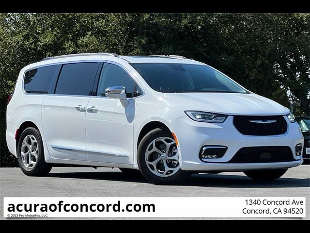 2022 Chrysler Pacifica Limited