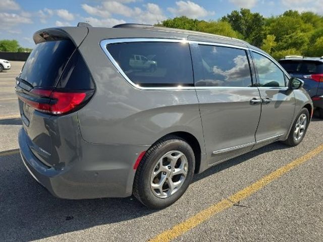 2022 Chrysler Pacifica Limited