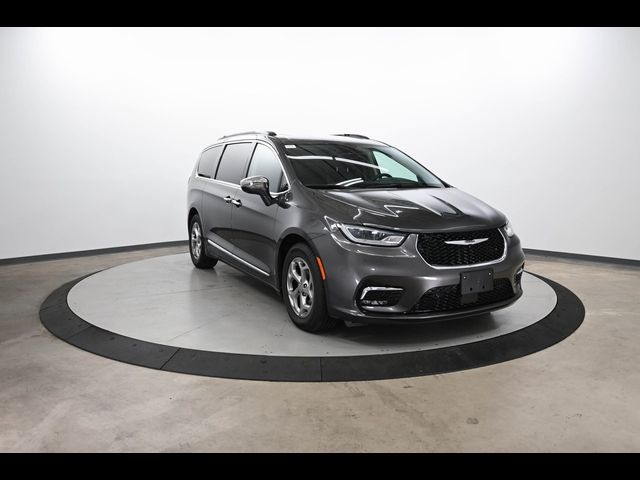 2022 Chrysler Pacifica Limited