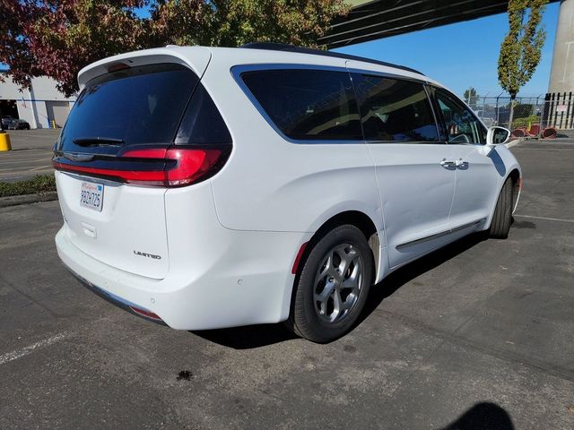 2022 Chrysler Pacifica Limited