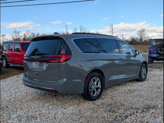 2022 Chrysler Pacifica Limited