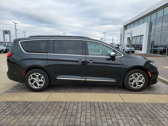 2022 Chrysler Pacifica Limited