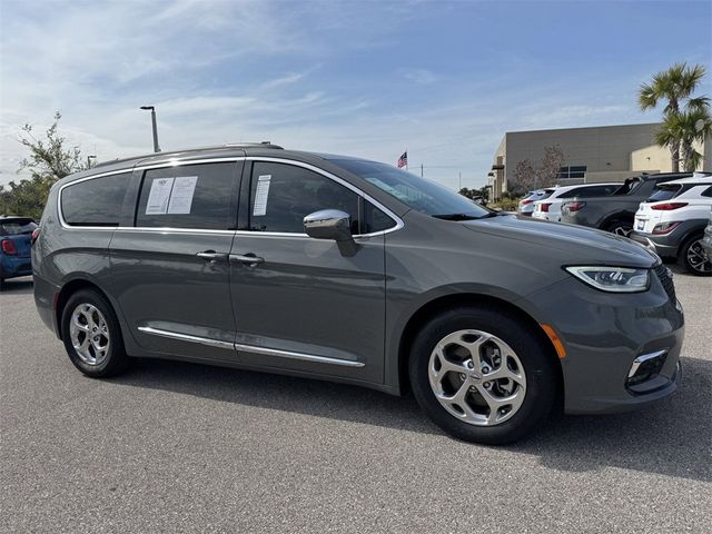 2022 Chrysler Pacifica Limited