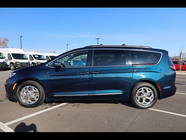 2022 Chrysler Pacifica Limited