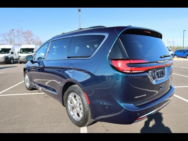 2022 Chrysler Pacifica Limited