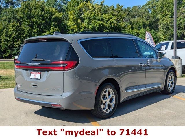 2022 Chrysler Pacifica Limited