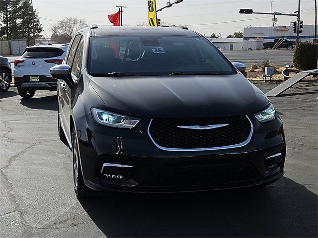 2022 Chrysler Pacifica Limited