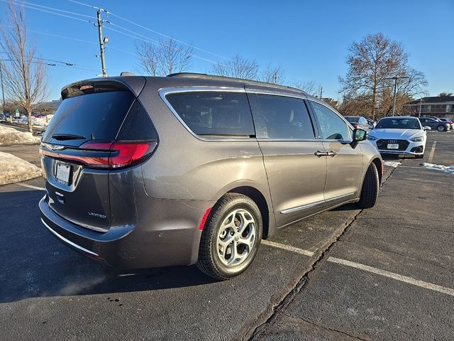 2022 Chrysler Pacifica Limited