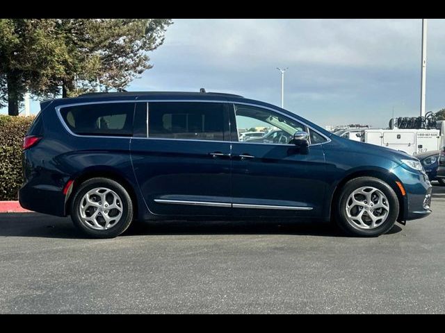 2022 Chrysler Pacifica Limited