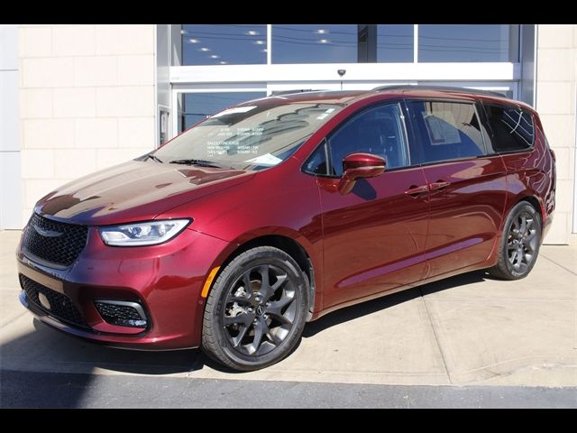 2022 Chrysler Pacifica Limited