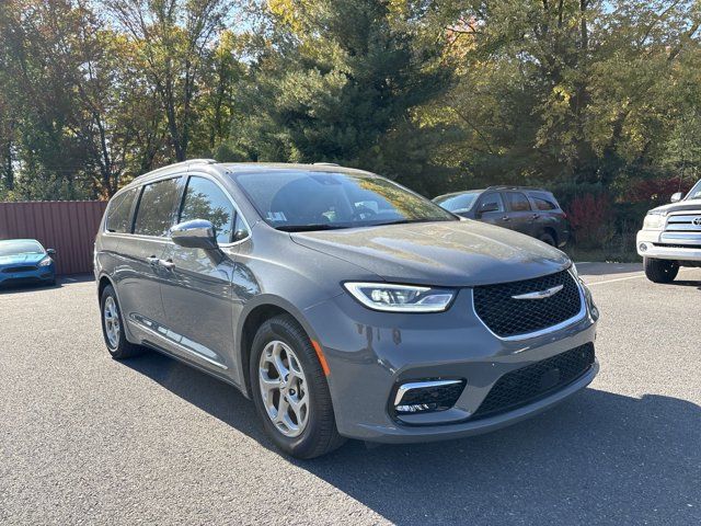 2022 Chrysler Pacifica Limited