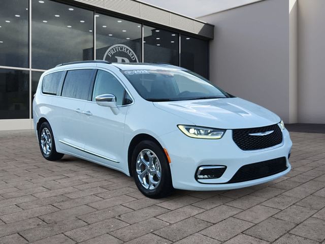 2022 Chrysler Pacifica Limited