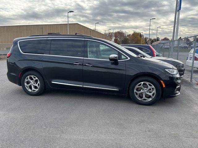 2022 Chrysler Pacifica Limited