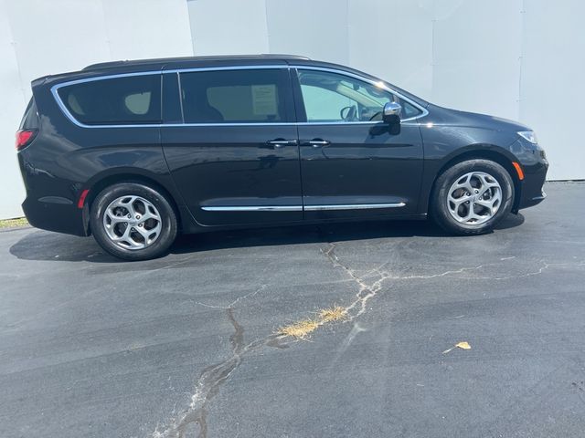 2022 Chrysler Pacifica Limited