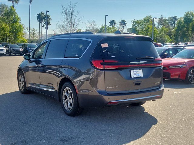 2022 Chrysler Pacifica Limited