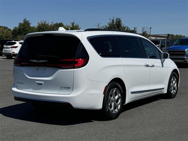 2022 Chrysler Pacifica Limited