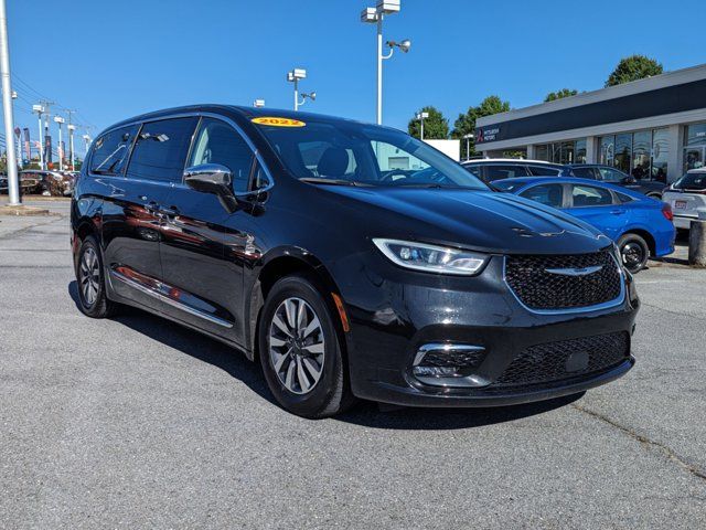 2022 Chrysler Pacifica Hybrid Limited