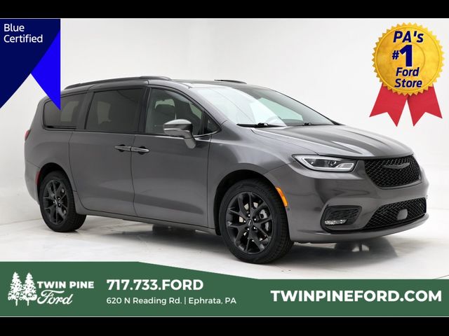 2022 Chrysler Pacifica Limited