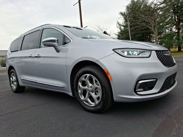 2022 Chrysler Pacifica Limited