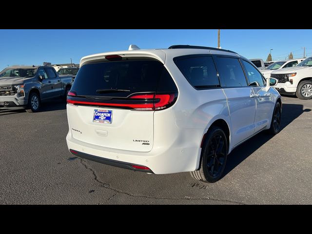 2022 Chrysler Pacifica Limited