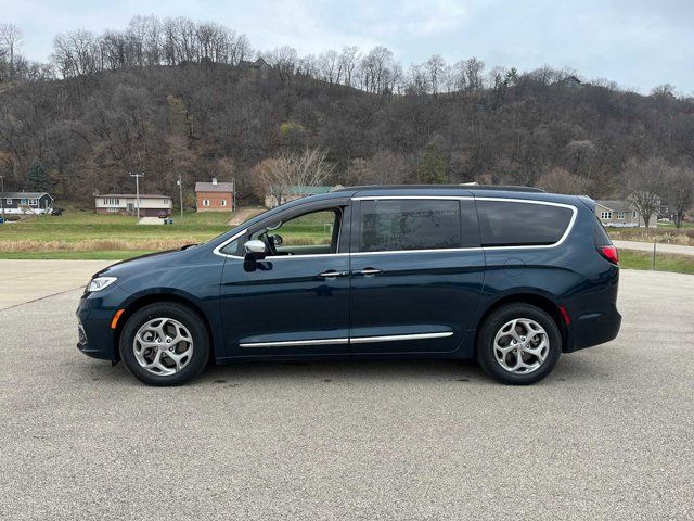 2022 Chrysler Pacifica Limited